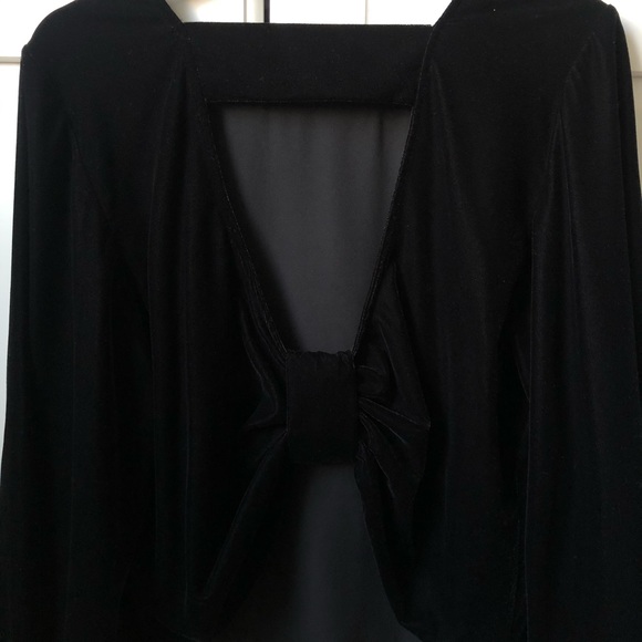 Topshop Velvet Knot Back Top - Picture 6 of 12